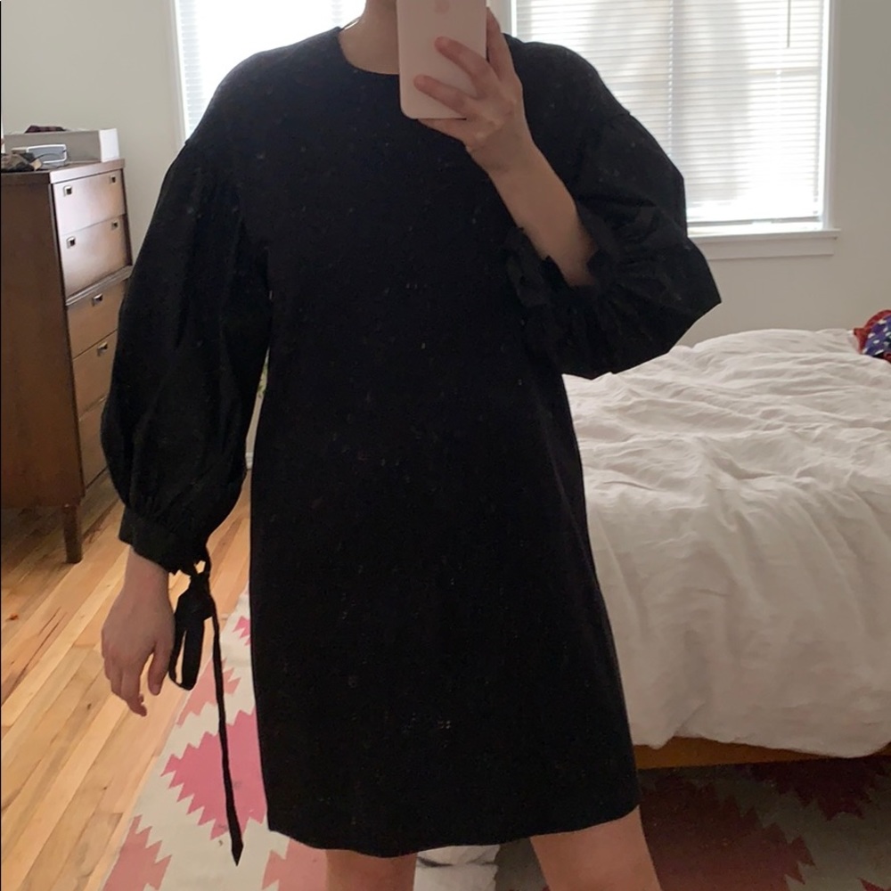 Express Black Balloon Sleeve Tie Dress